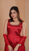 The Aaryamani Red Gaji Silk Set.