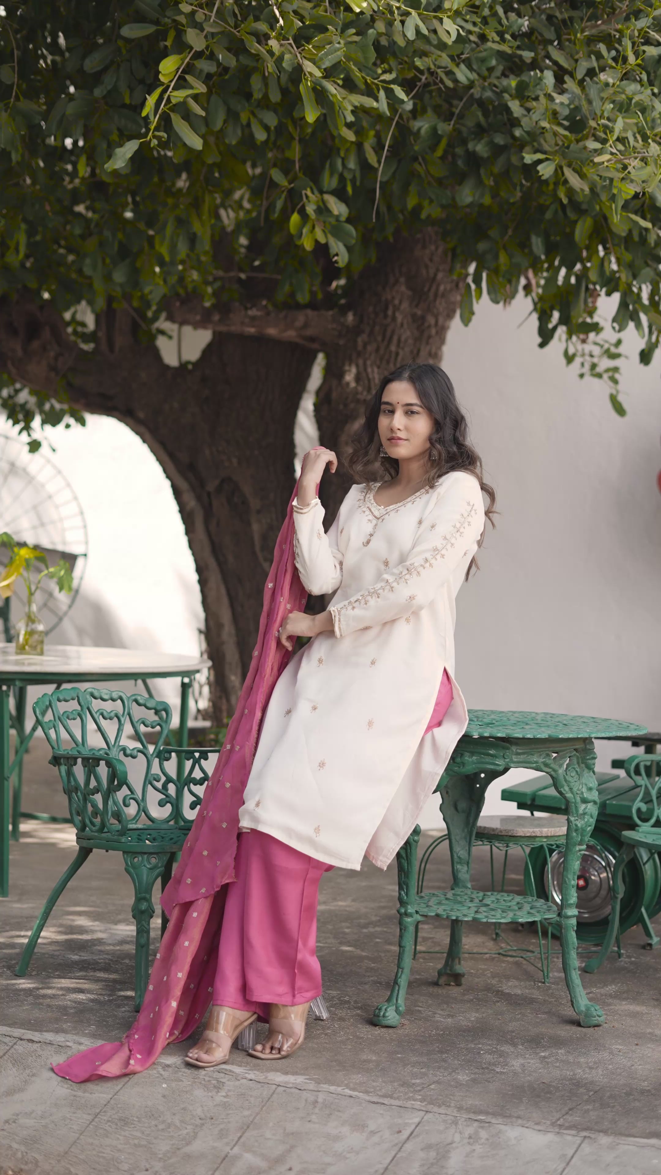 Women Kurta Pant Set-White and Pink, Festive & Wedding Wear
